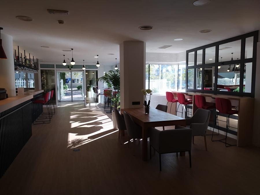 Ramada By Wyndham Madrid Tres Cantos Eksteriør bilde