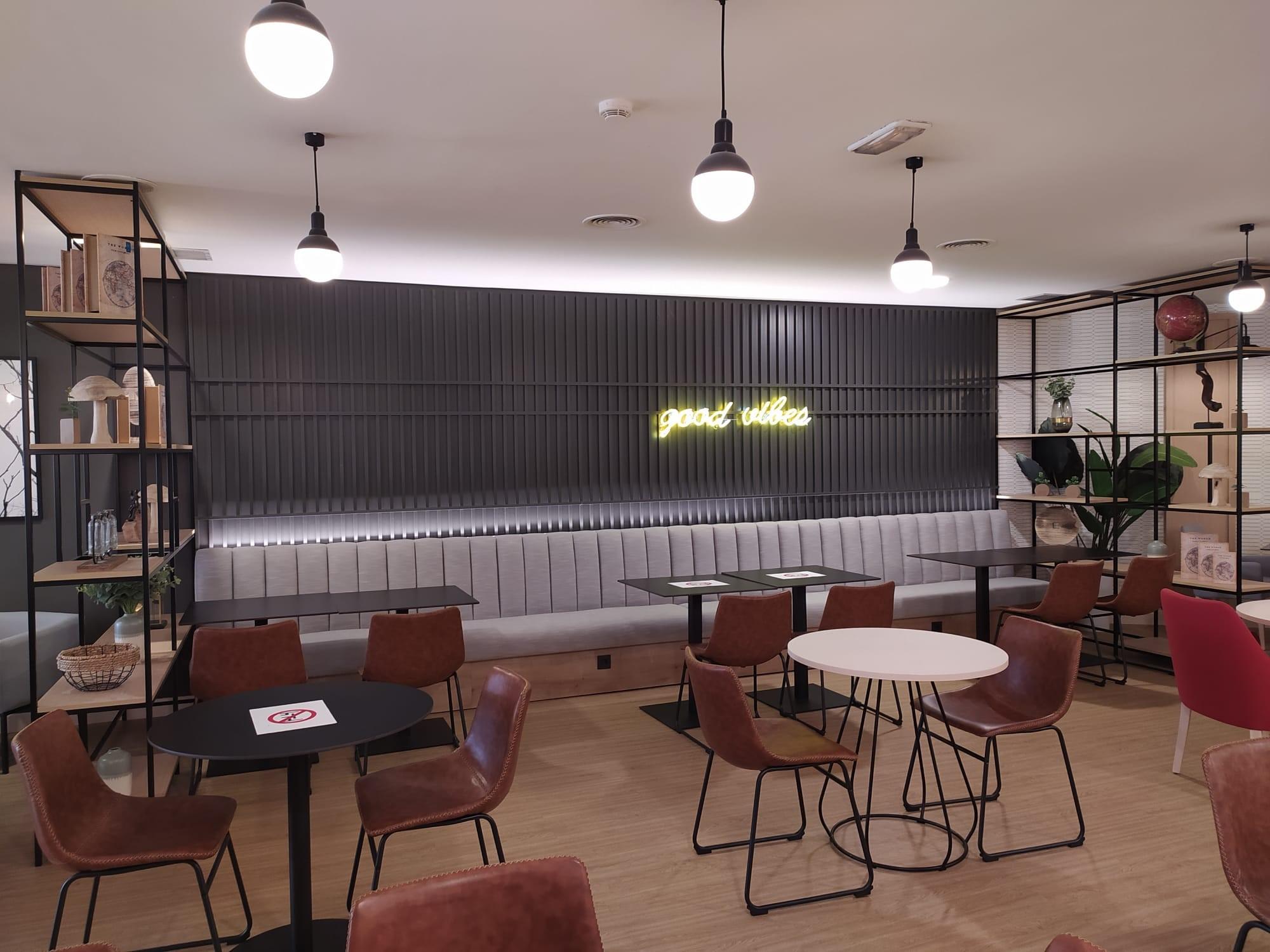 Ramada By Wyndham Madrid Tres Cantos Eksteriør bilde