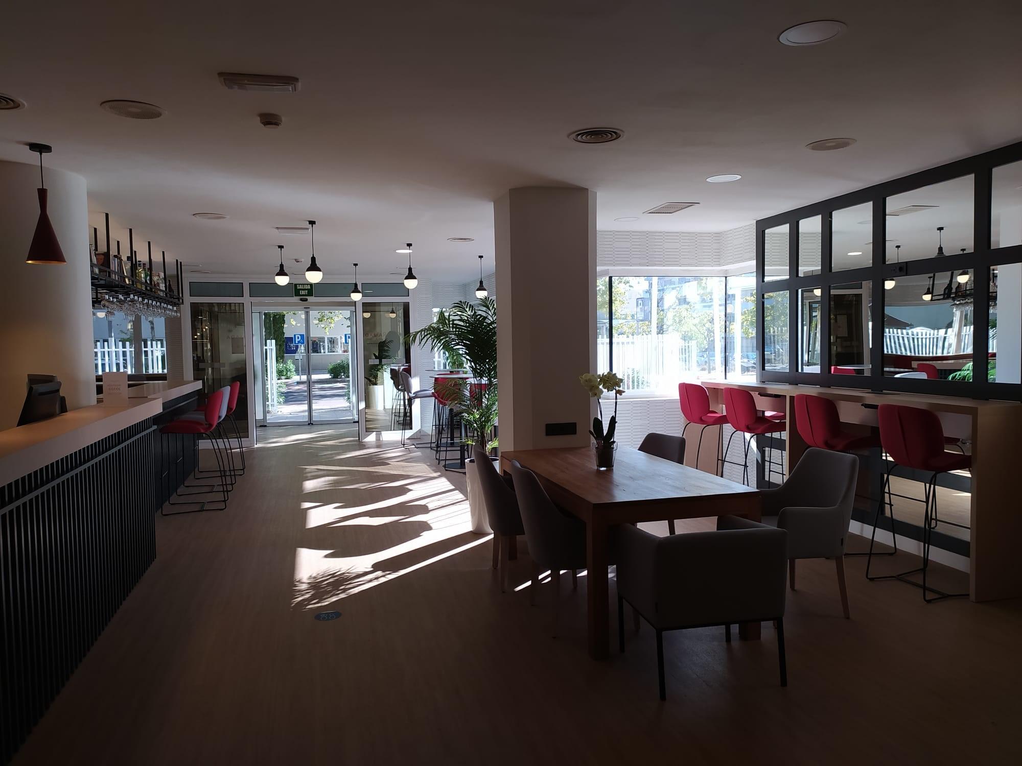 Ramada By Wyndham Madrid Tres Cantos Eksteriør bilde