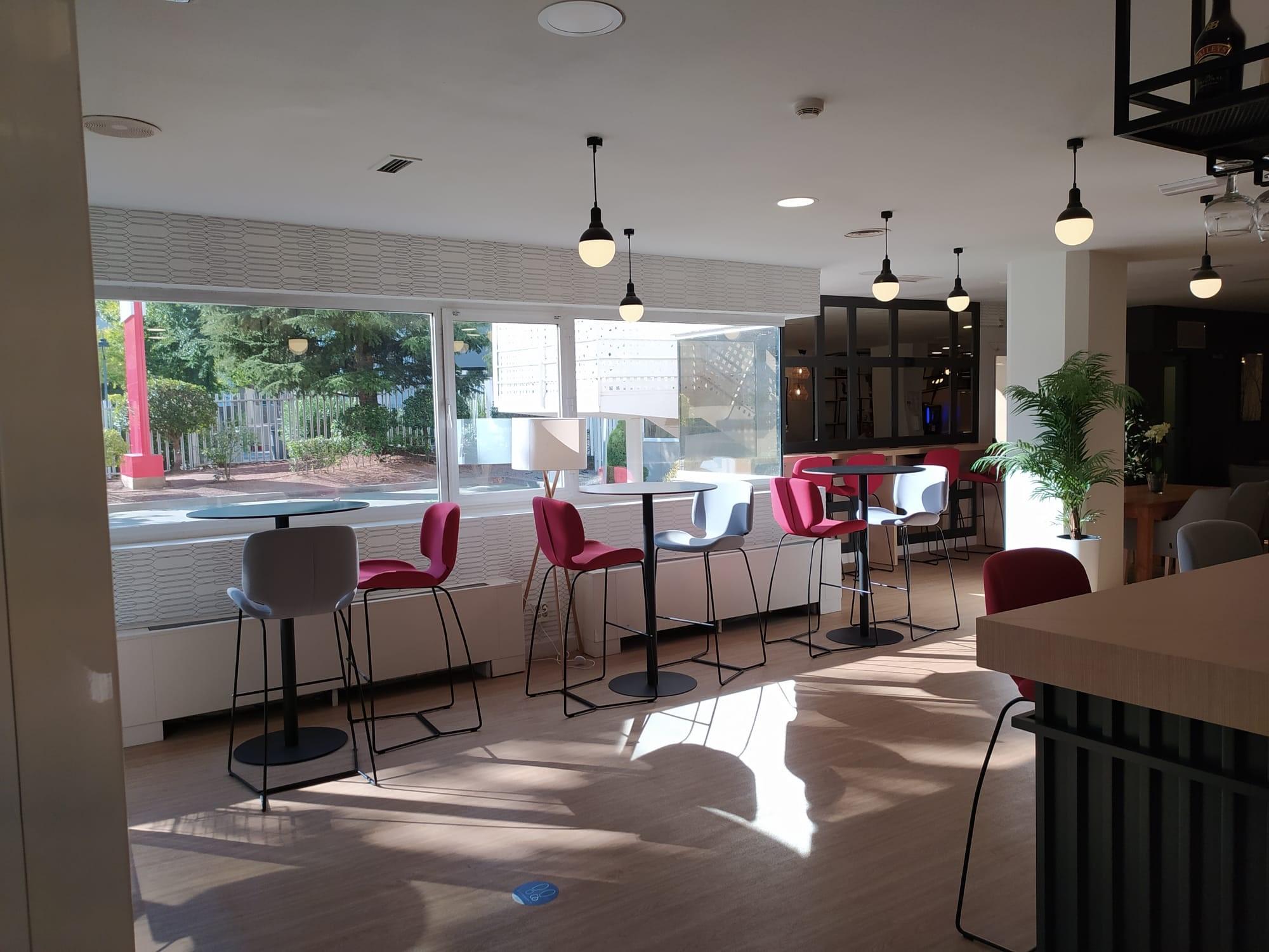 Ramada By Wyndham Madrid Tres Cantos Eksteriør bilde