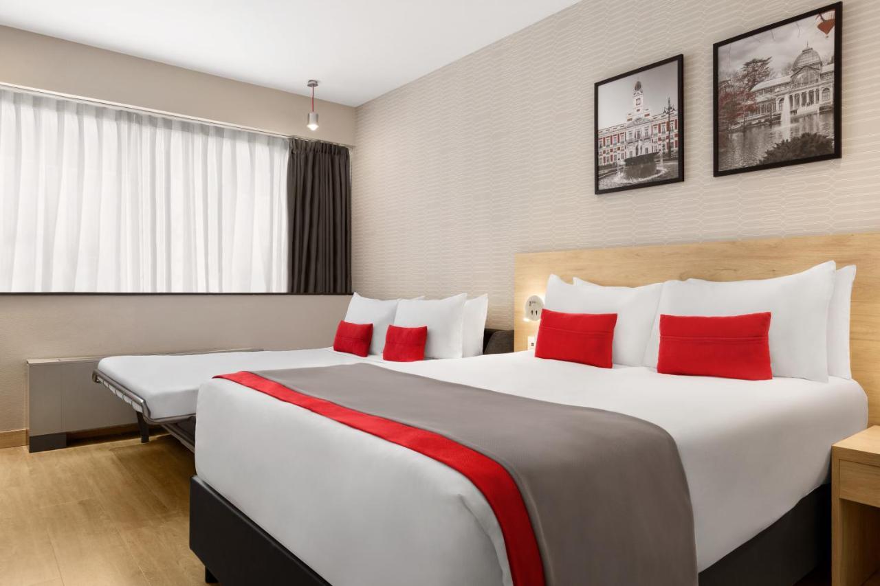 Ramada By Wyndham Madrid Tres Cantos Eksteriør bilde