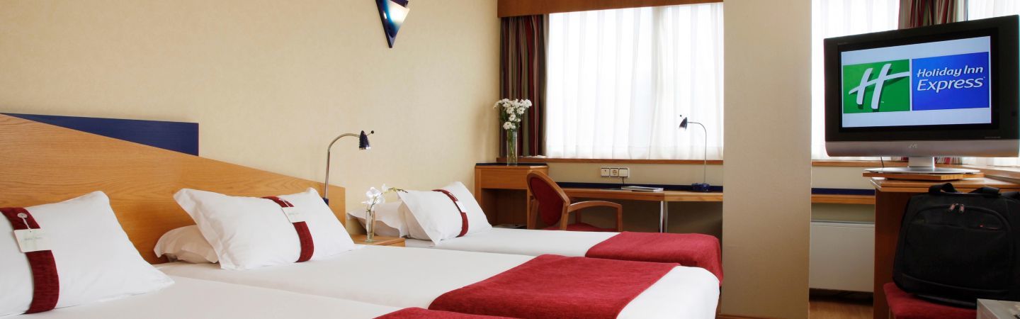 Ramada By Wyndham Madrid Tres Cantos Eksteriør bilde